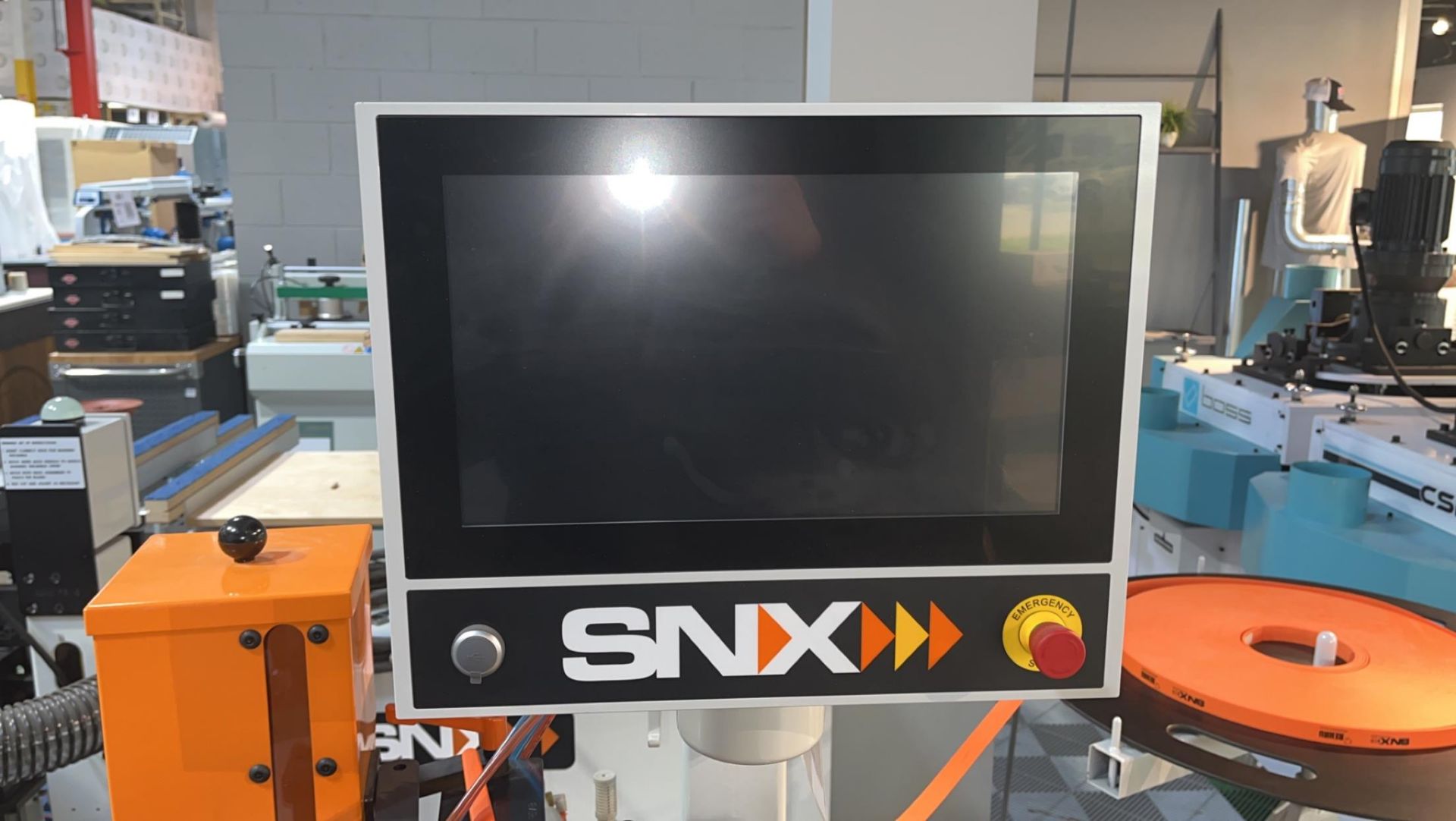 SNX nVision G1 Contour Edgebander - Image 19 of 21