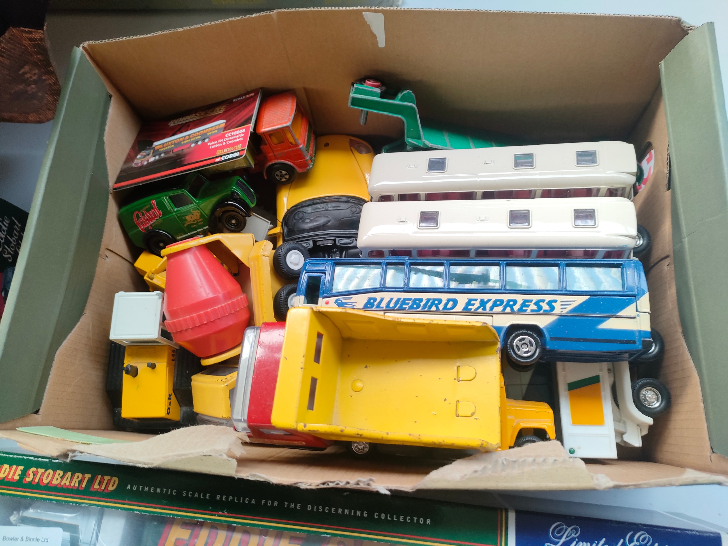 Selection of boxed truck models includes corgi Eddie Stobart together with box of loose vehicles - Image 2 of 2