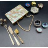 A Selection of pill boxes, Purse style compact and various silver thimbles and odds, Includes