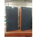 Pair of heavy Sanyo hifi speakers
