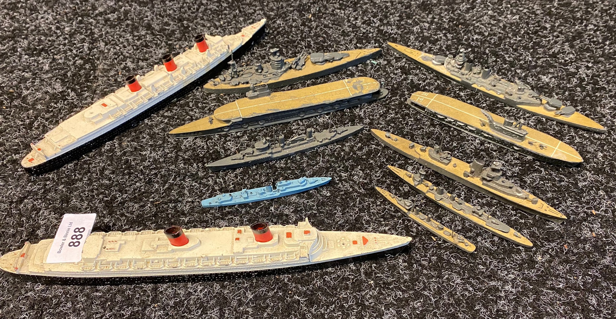 A Collection of British Tri ang mimic ships to include RMS queen Elizabeth and RMS queen Mary .