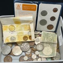 A Tray of mixed world coins to include 1925 Silver Crown, 1920 half crown, silver three pences,