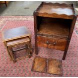 Georgian side unit with pull out portaloo area. Together with two side tables