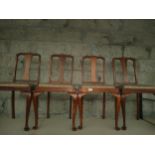 Set of 4 Queen Anne legged dinning room chairs