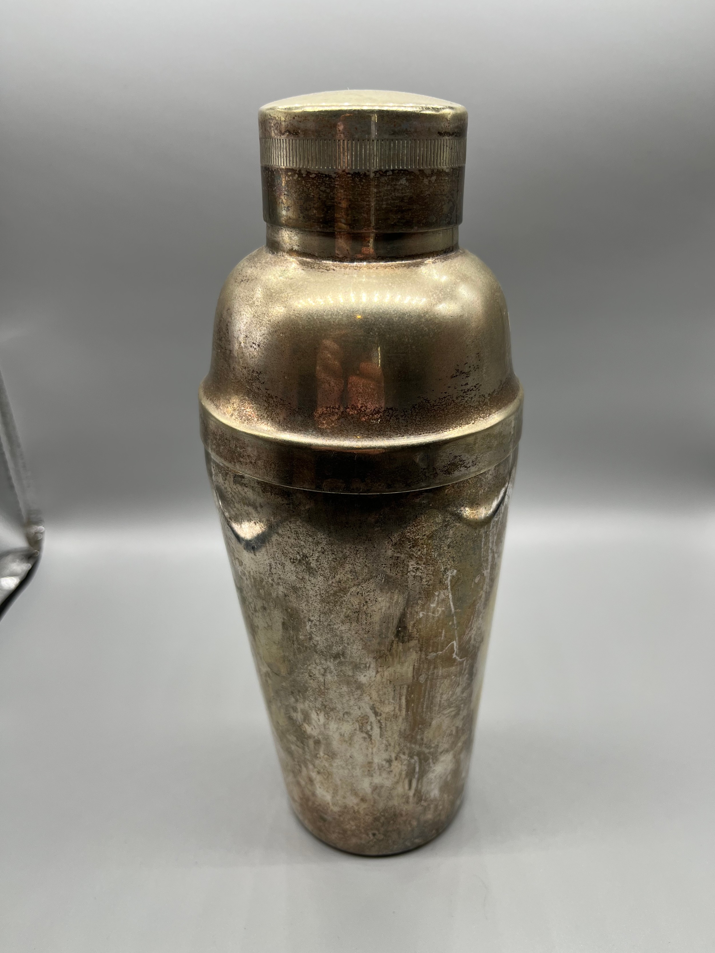 A Vintage E.P Cocktail shaker.