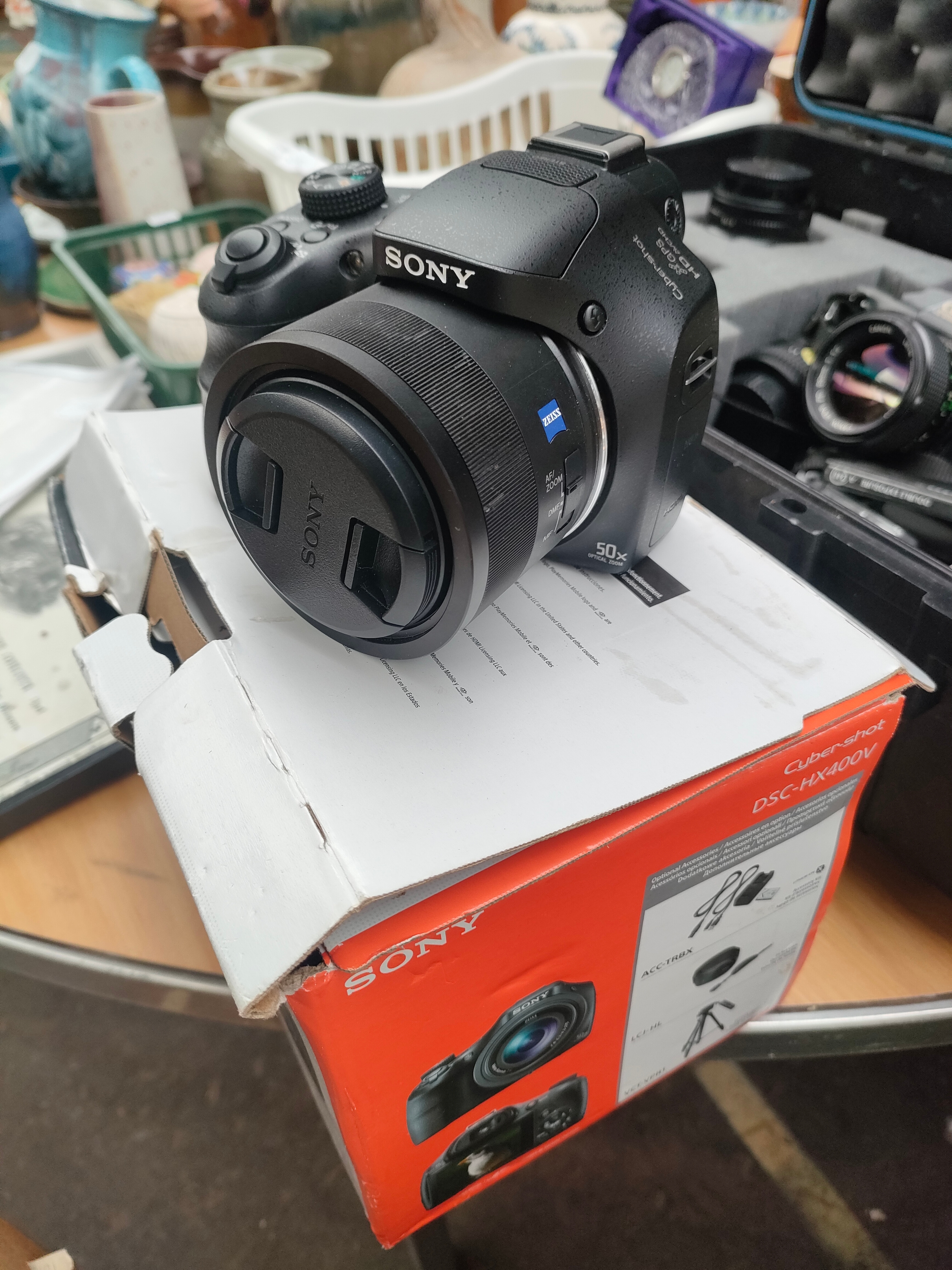 Sony hx400v camera no charger boxed - Image 2 of 2