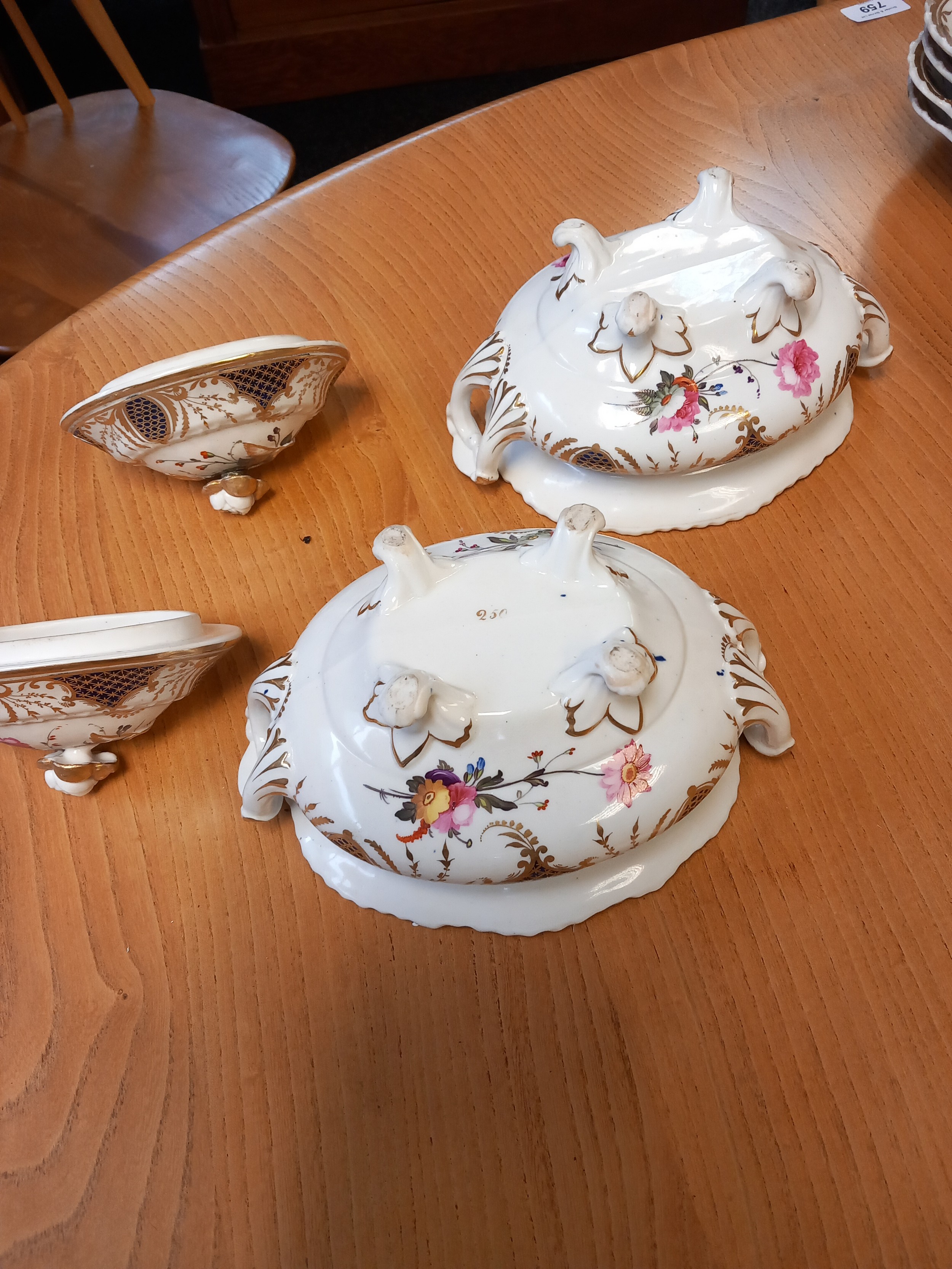 A 19th century floral design dinner service together with comport dish, two lidded serving tureens - Image 20 of 20