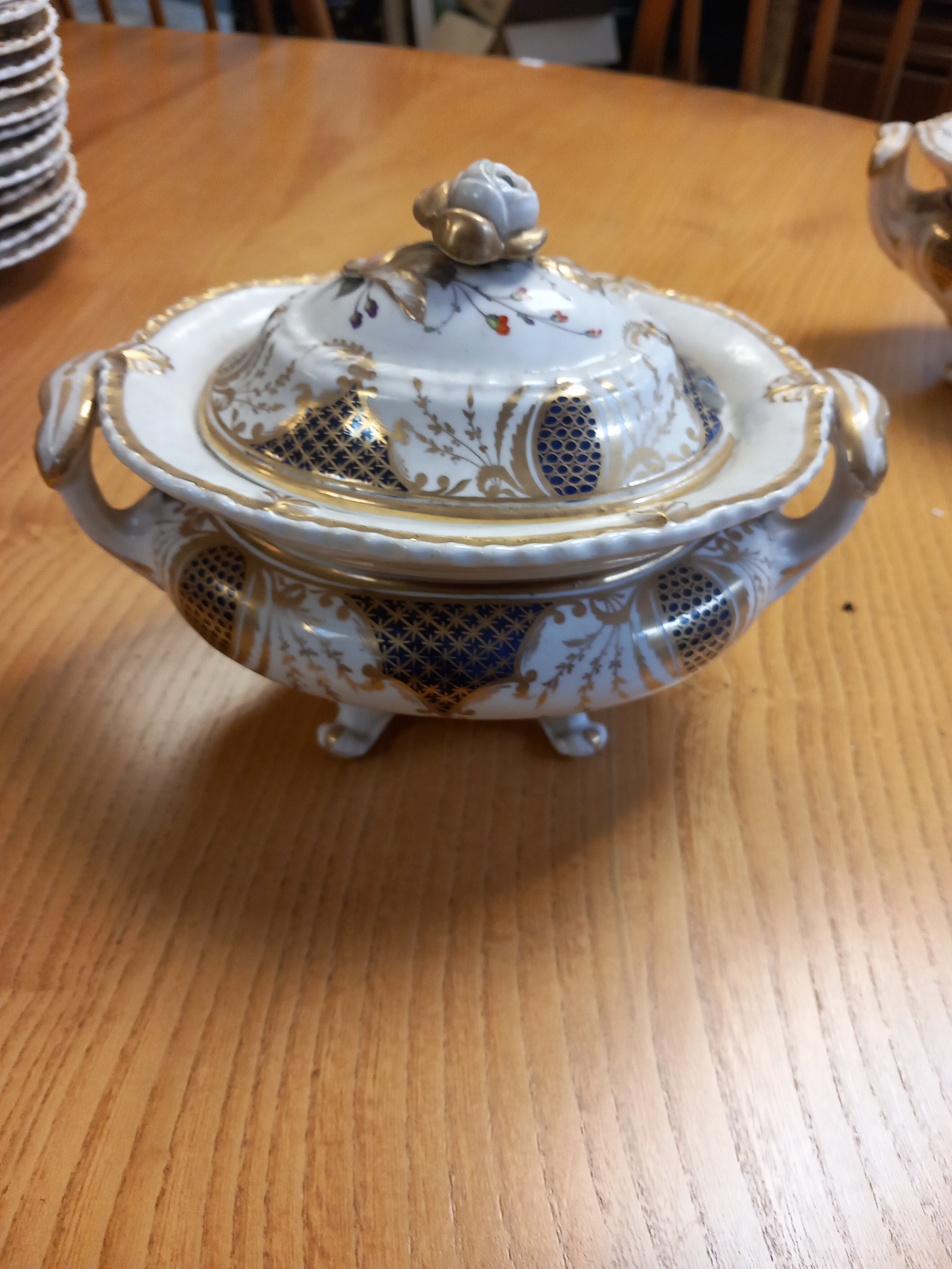 A 19th century floral design dinner service together with comport dish, two lidded serving tureens - Image 17 of 20