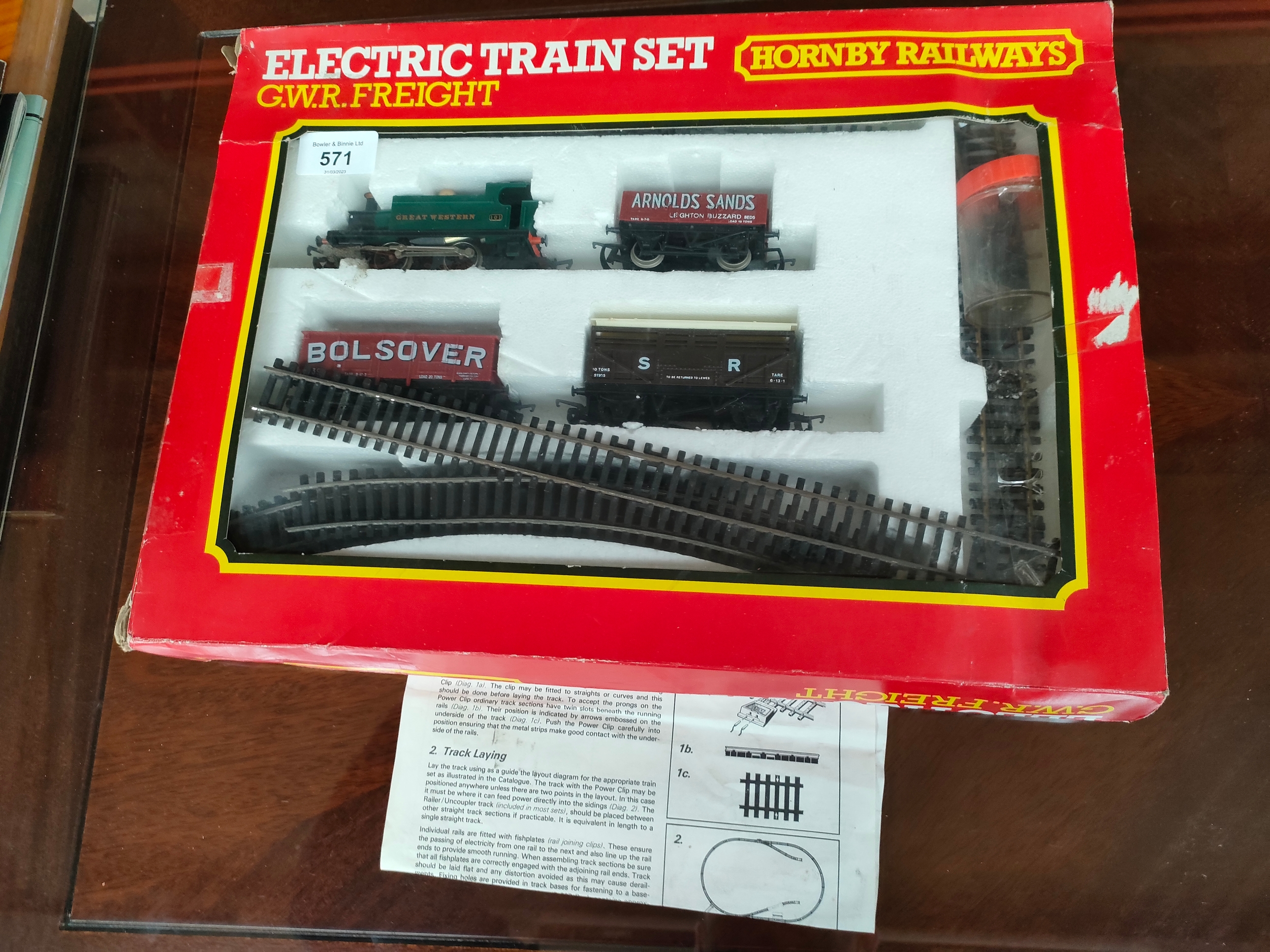 A Boxed hornby gwr freight electric Train set