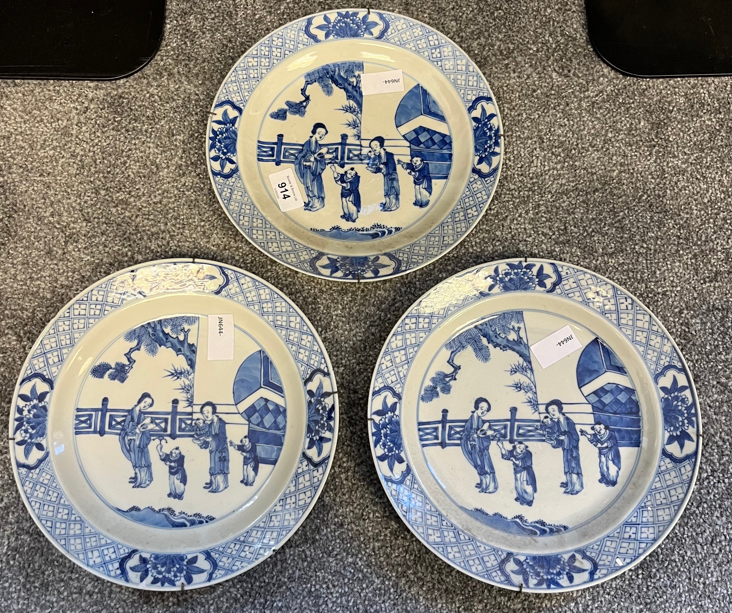 Three 18th/ 19th century Qing Dynasty "Da Qing Kangxi Nian Zhi" mark. blue and white wall plates.