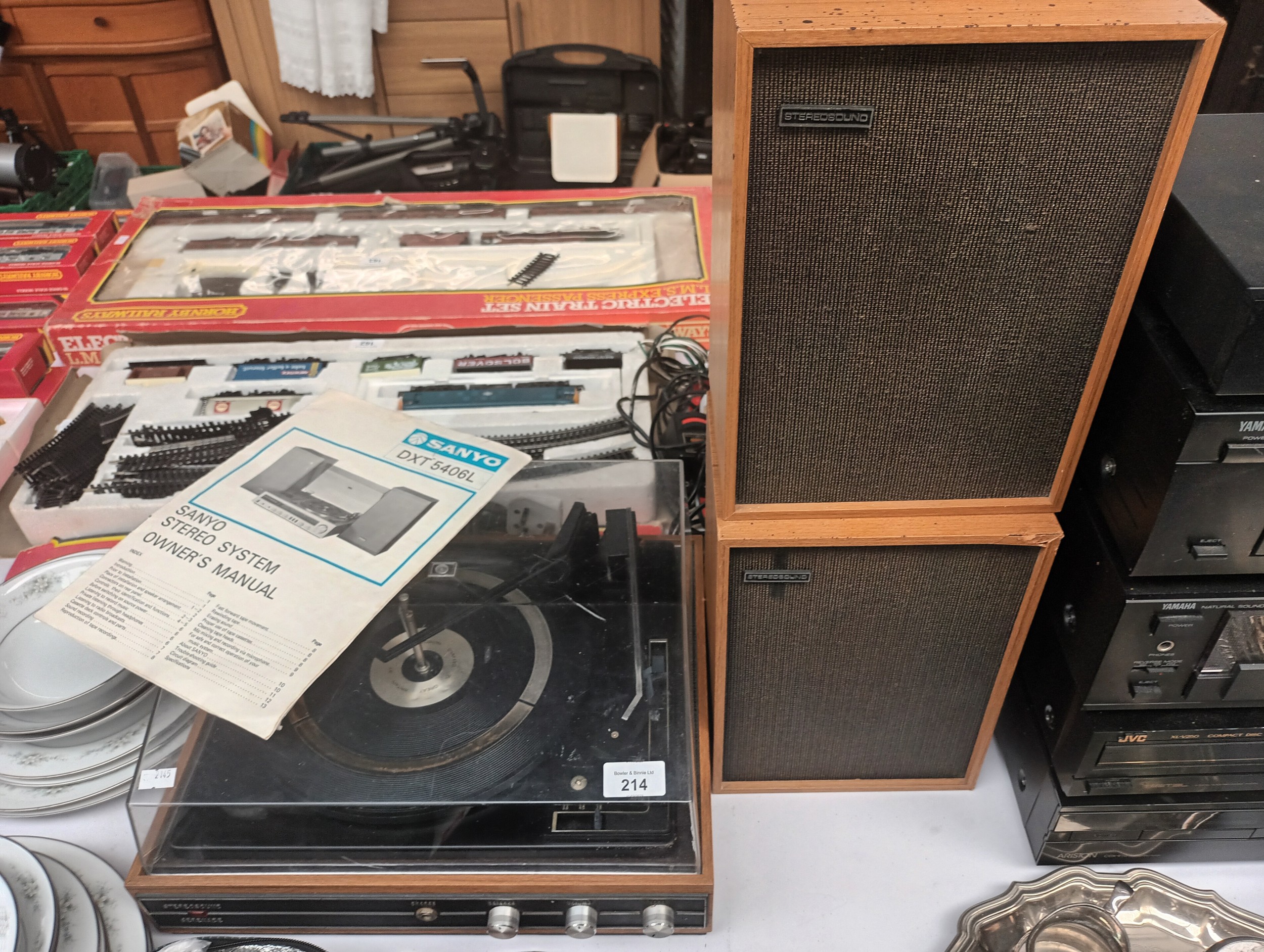 Sanyo DXT5406L model Stereo system with speakers with original manual