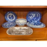 A Collection of collectables to include wedgewood, Rialto lustre ware bowl etc