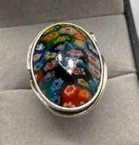 A Silver 925 and Millefiori style dress ring. [Ring size P]