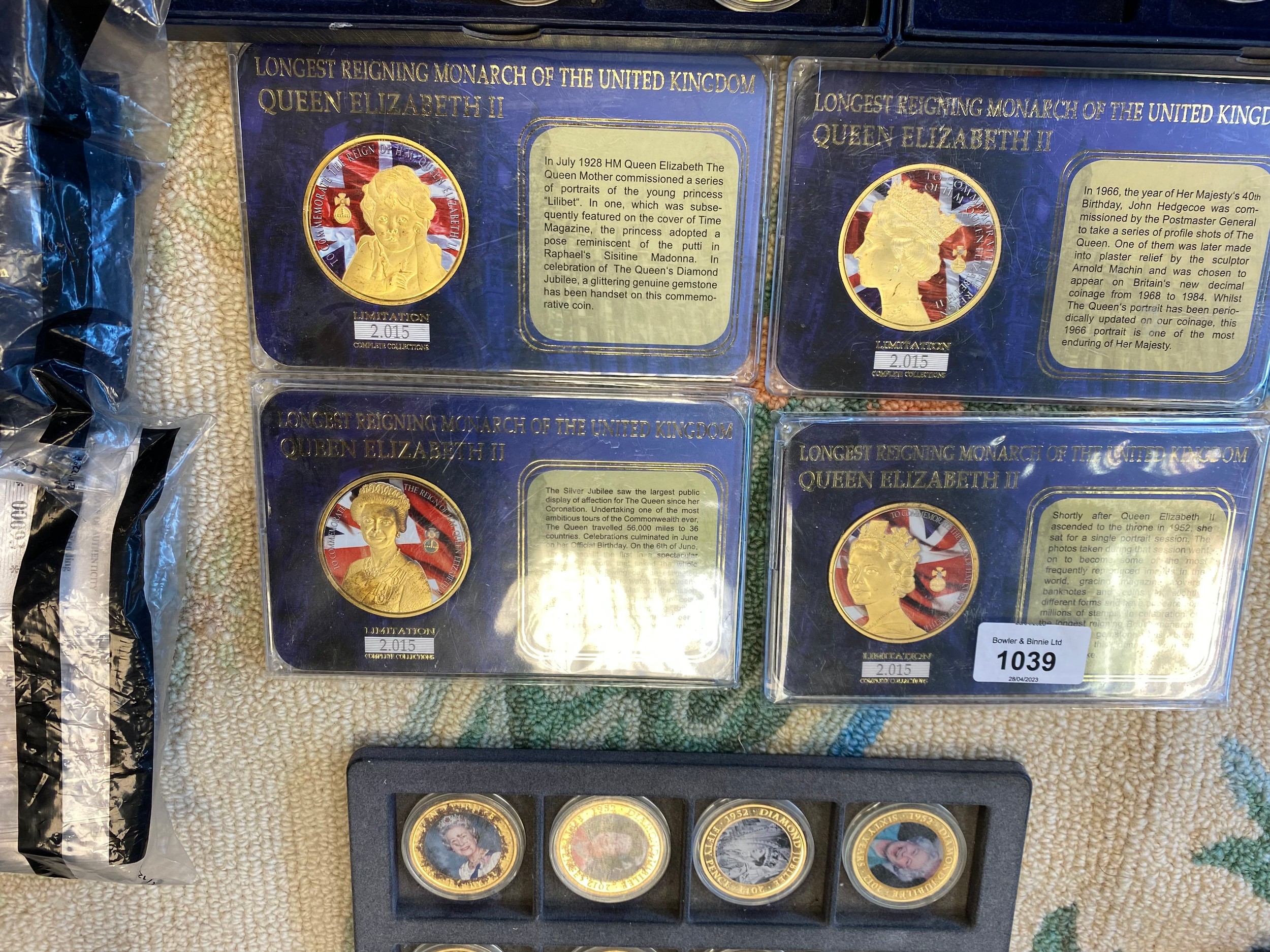 Large collection of gold and silver plated Royalty and Commemorative cased coins, comes with - Image 8 of 18