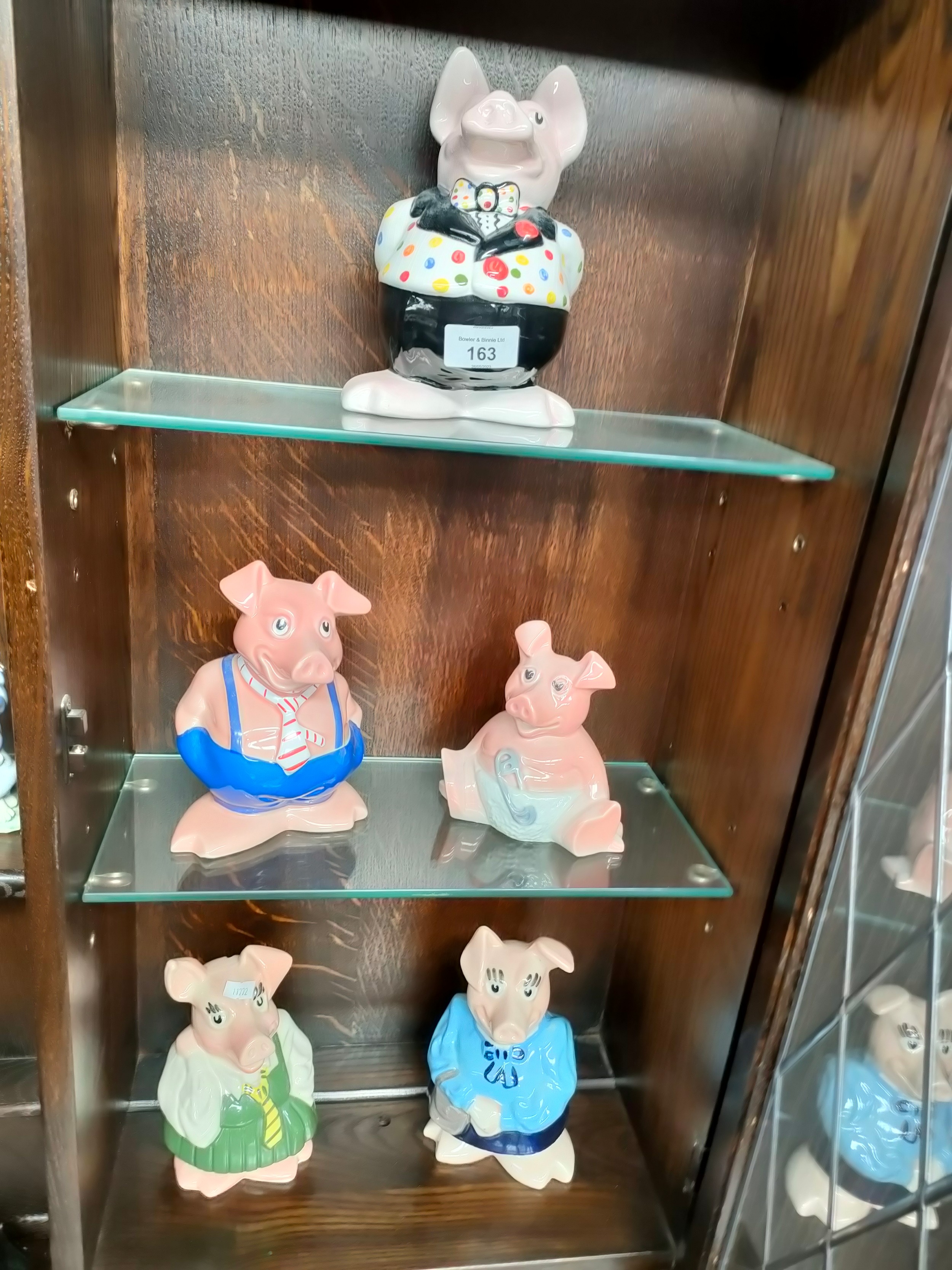 Five Wade Natwest piggy banks