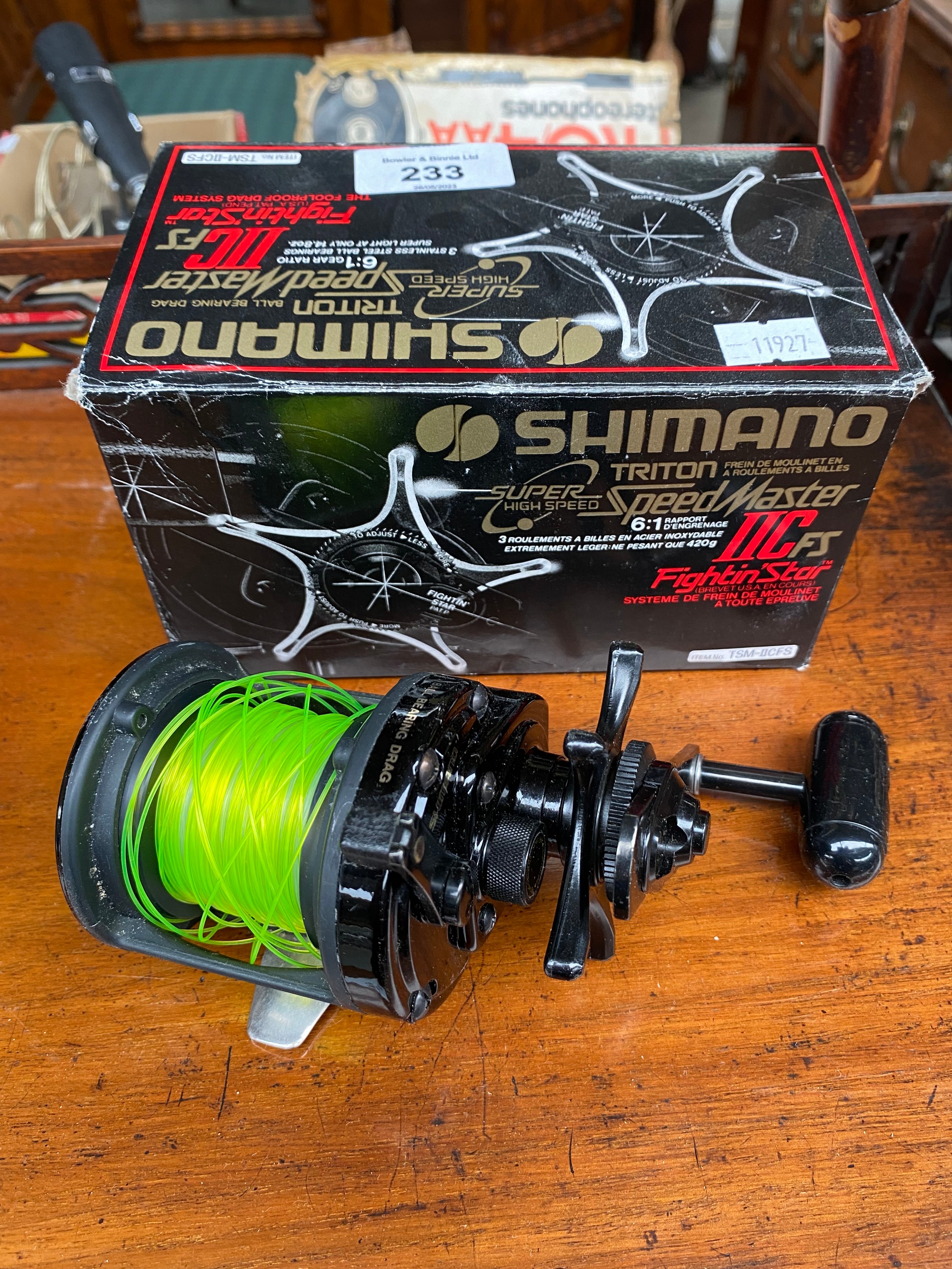 A Boxed Shimano speed master sea reel