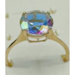 9ct yellow gold ring set with a large gem stone [Ring size R] [2.35Grams]