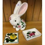 A Large Plichta Wemyss rabbit [clover patter] together with a Griselda Hill Pottery Tile [Apple] and