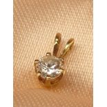 18ct yellow gold and single diamond pendant. [Diamond- 4.15mm] 0.25ct approx.