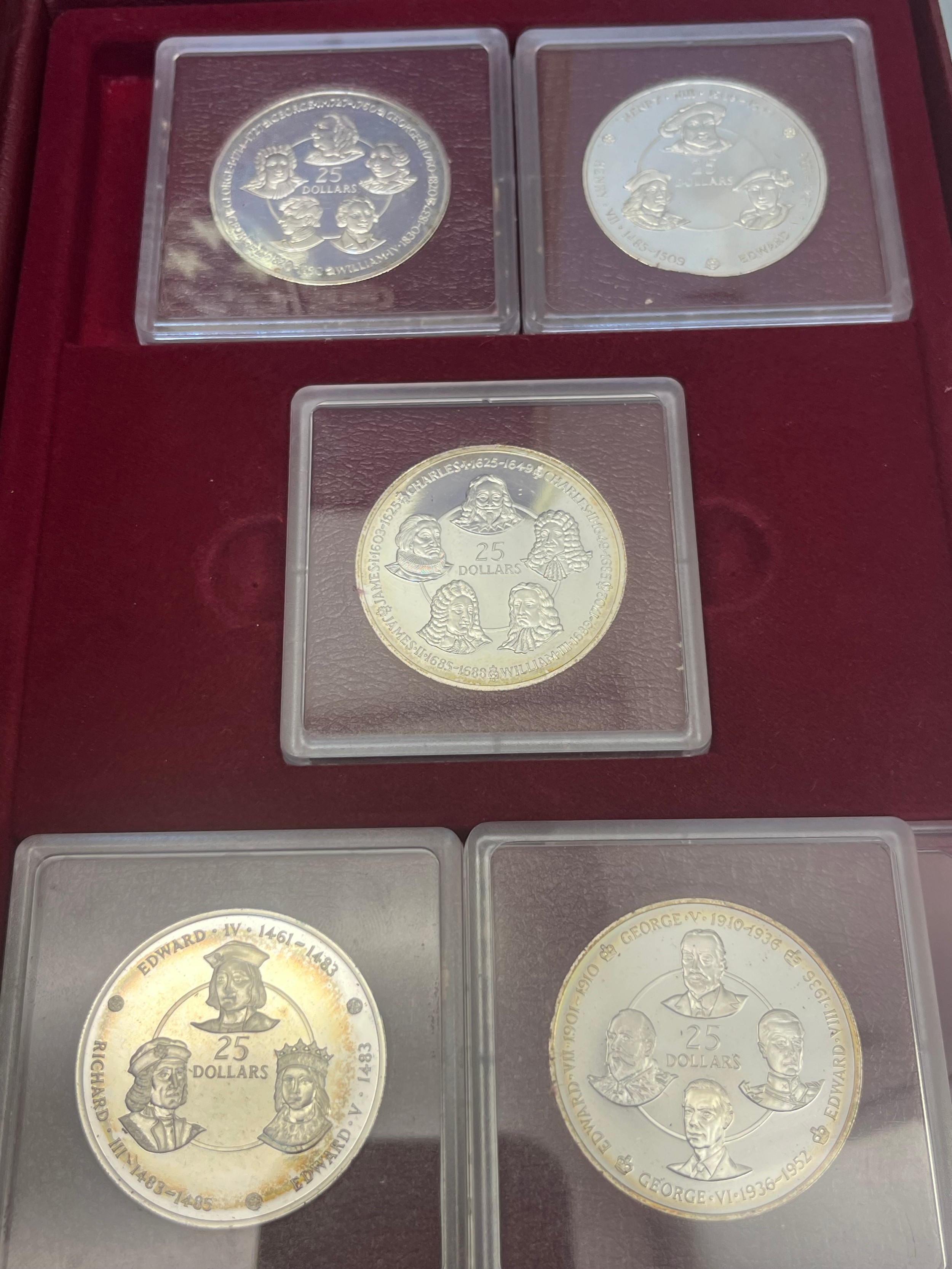 The Kings of England Collection 1980; Two boxed sets of the Cayman Islands Silver coins Kings - Image 3 of 3