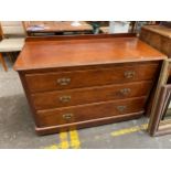 A Victorian 3 drawer chest of drawers
