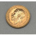 1913 George V Full Gold Sovereign coin