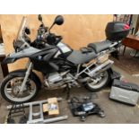 BMW R1200 GS Motorcycle and accessories; 23990miles 2007 plate, passed all MOT's, MOT Expired