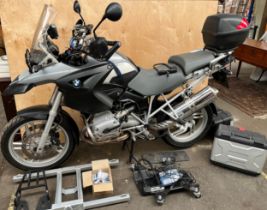 BMW R1200 GS Motorcycle and accessories; 23990miles 2007 plate, passed all MOT's, MOT Expired