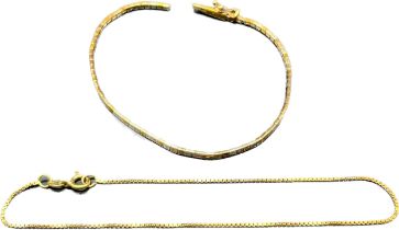 18ct yellow gold bracelet and 18ct yellow gold scrap bracelet. [9.30grams]