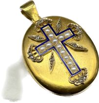 14ct/15ct yellow gold Victorian locket; Designed with a cross show casing pearls, blue enamel trim