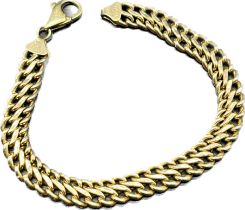 9ct yellow gold double link curb bracelet. [7.56grams]