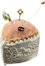 Silver Anglo Indian heart shaped pin cushion with five various pins; 15ct gold and seed pearl pin,
