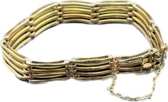 9ct yellow gold gate bracelet. [10.96grams]