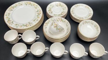 Large Royal Doulton Dinner and tea service. 'Clairmont' T.C. 1033.