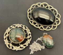 Edinburgh silver Scottish brooch fitted with a moss agate stone, Silver and moss agate pendant