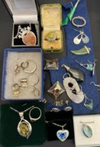 A Collection of silver jewellery; Danish silver 925 and enamel heart pendant with silver chain,