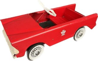 A 1960's Tri- Ang Bermuda child's pedal car. [29x38x86cm]