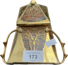 A 19th century brass inlaid ink well with fitted liner [7x14x12cm]