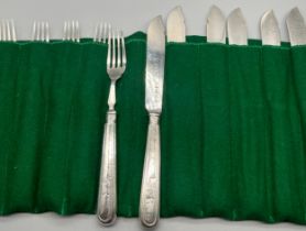 An Edwardian Edinburgh silver Part Set of Fish Knives & Forks- Hamilton & Inches, Edinburgh 1902,