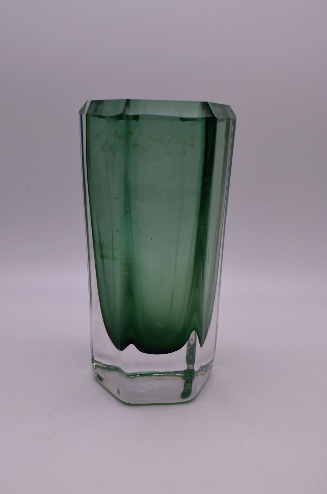 Vase polygone vert Murano