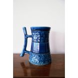 Vase ou pichet bleu en céramique