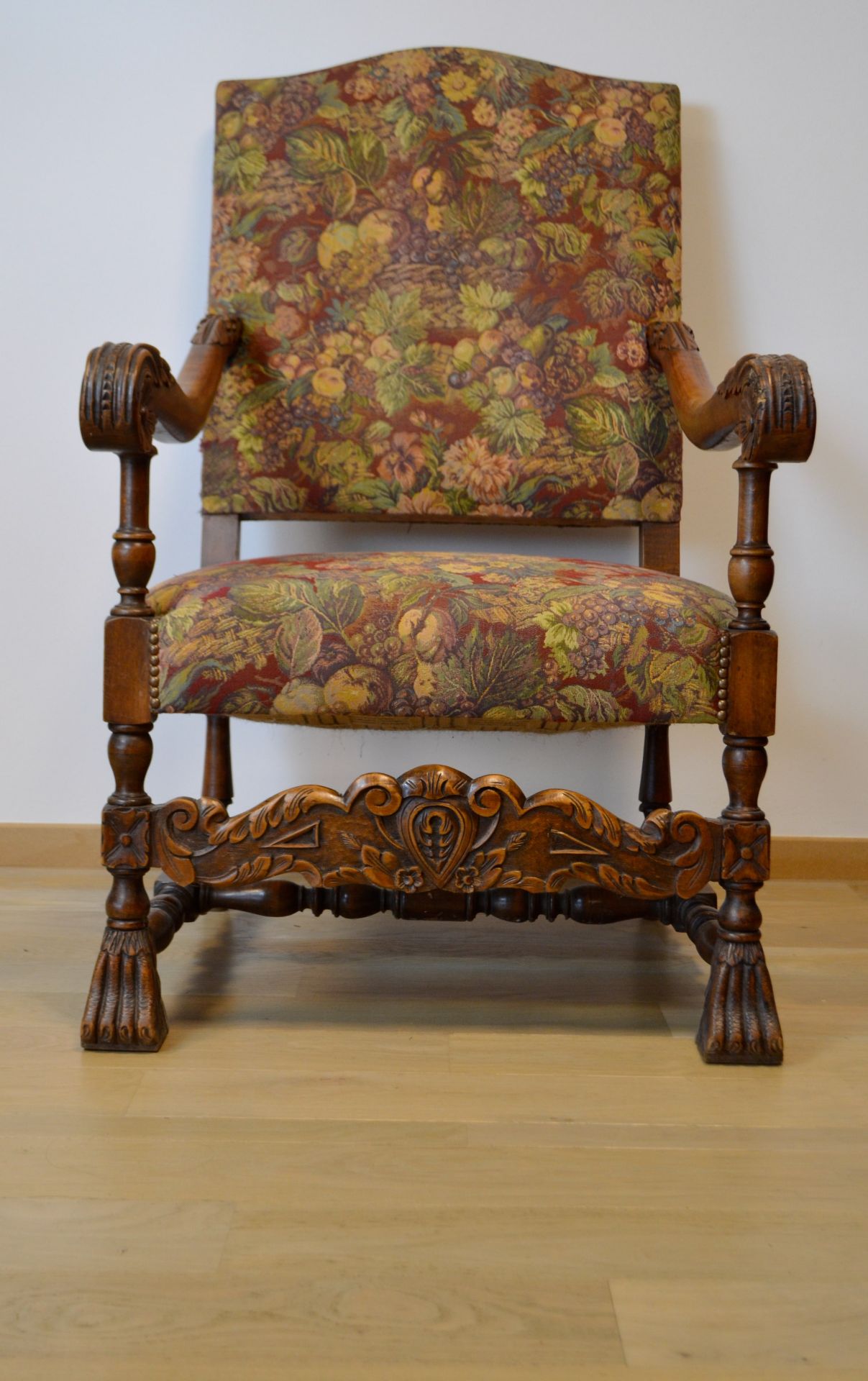 Fauteuil type Louis XIII - Image 3 of 3