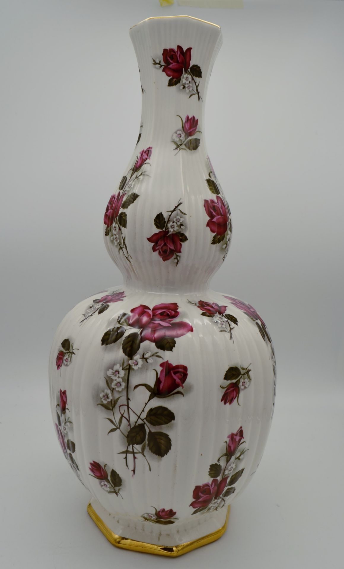Grand vase balustre Boch Frères en porcelaine années 1950