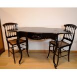 Table Bureau Napoleon III avec rallonge rabattable et ses 2 chaises