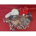 Collection vintage costume jewellery and handbags.