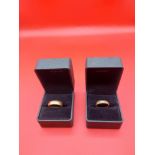 2 x 9ct gold wedding bands