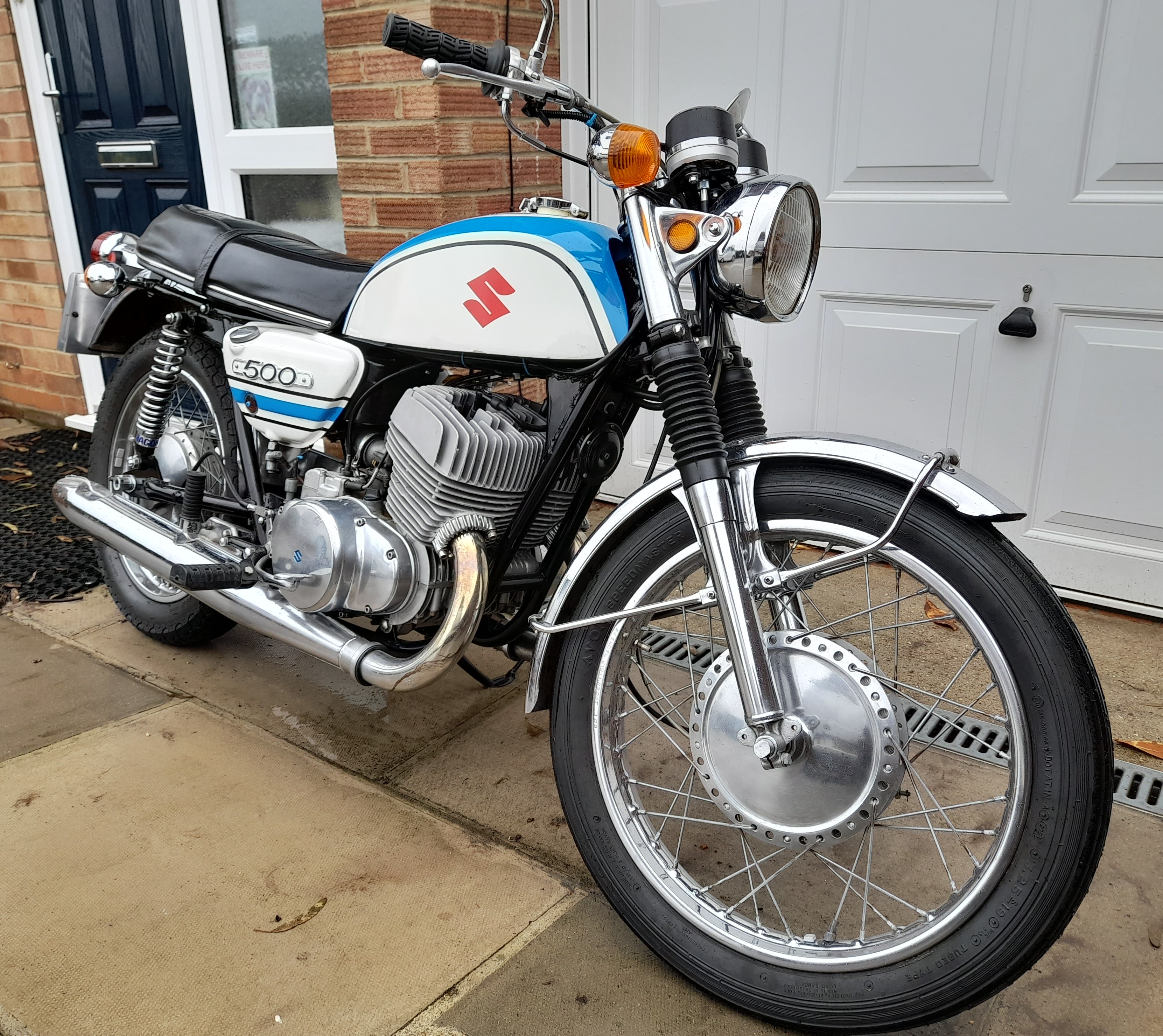 1971 Suzuki T500 two stroke motorbike. MOT exempt. Excellent runner - Image 3 of 6