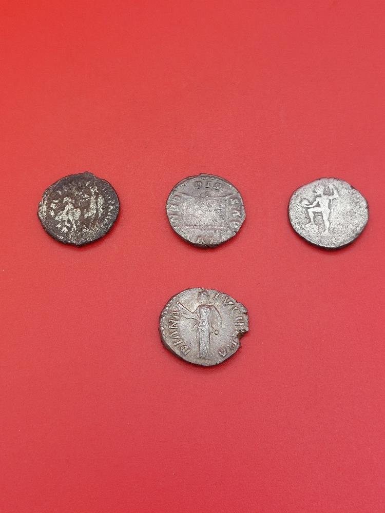Roman coins x 4 - Image 2 of 2