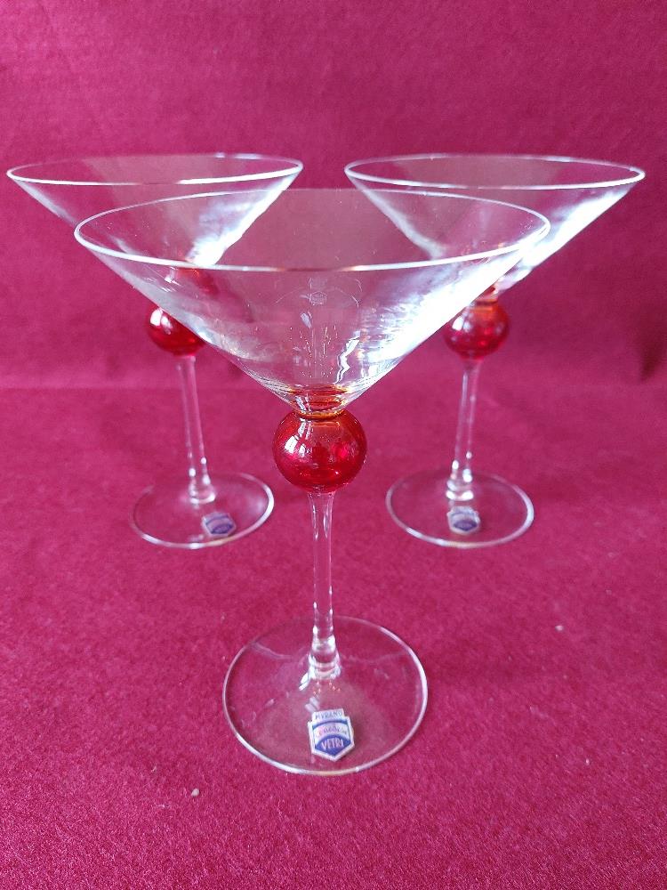 Murano cherry stem martini glasses. - Image 2 of 3