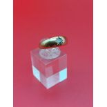 18ct gold ring with diamond